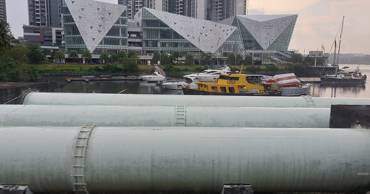 Large exposed water pipes showing pipe condition and access considerations